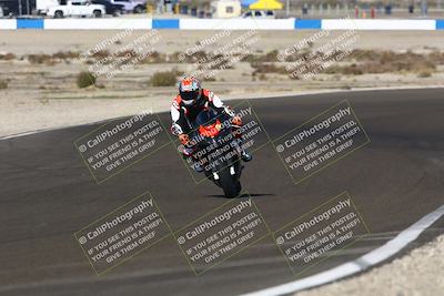 media/Nov-01-2025-TrackDaz (Sat) [[2b4d5192bc]]/A Group/2pm (Turn 6)/